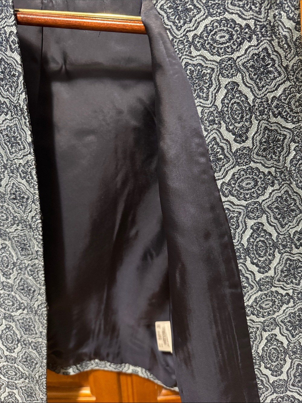 Brooks Brothers Blue and Black Patterned Blazer EUC - Picture 5 of 10